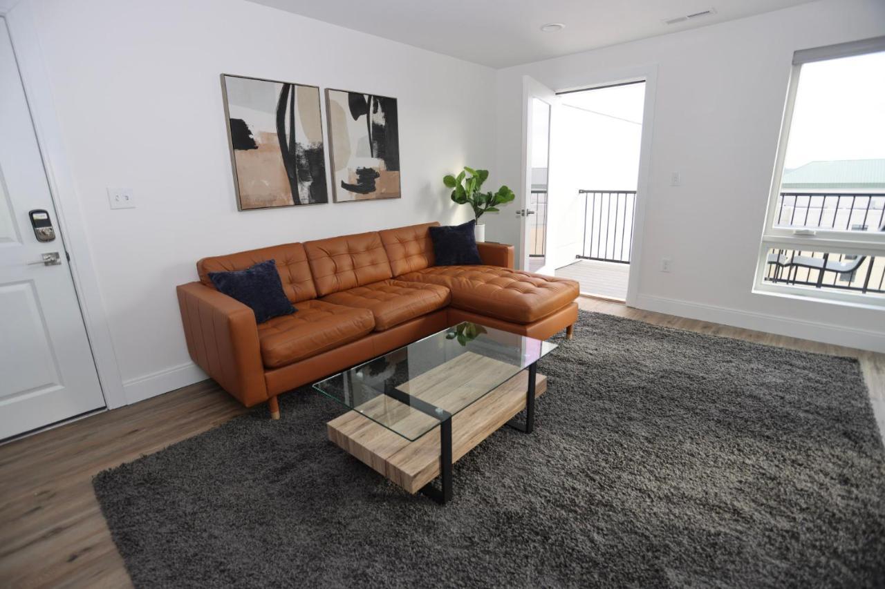 1Br Luxury Apartment Peabody Unit 709 Bagian luar foto